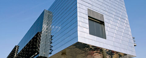 Foto: Thyssen Krupp Stainless Haus mit Fassade aus Edelstahl