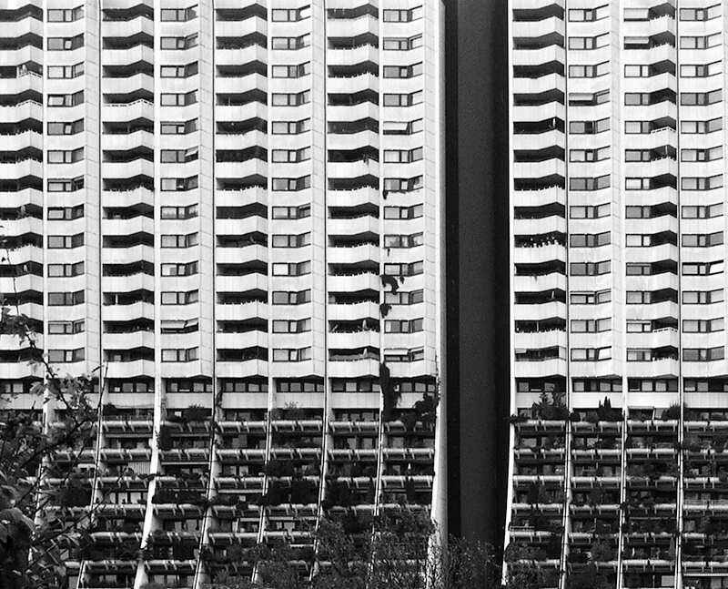 Zu Hause im Wohnpark: Alt-Erlaa im Süden Wiens. (Foto: Maren Harnack)