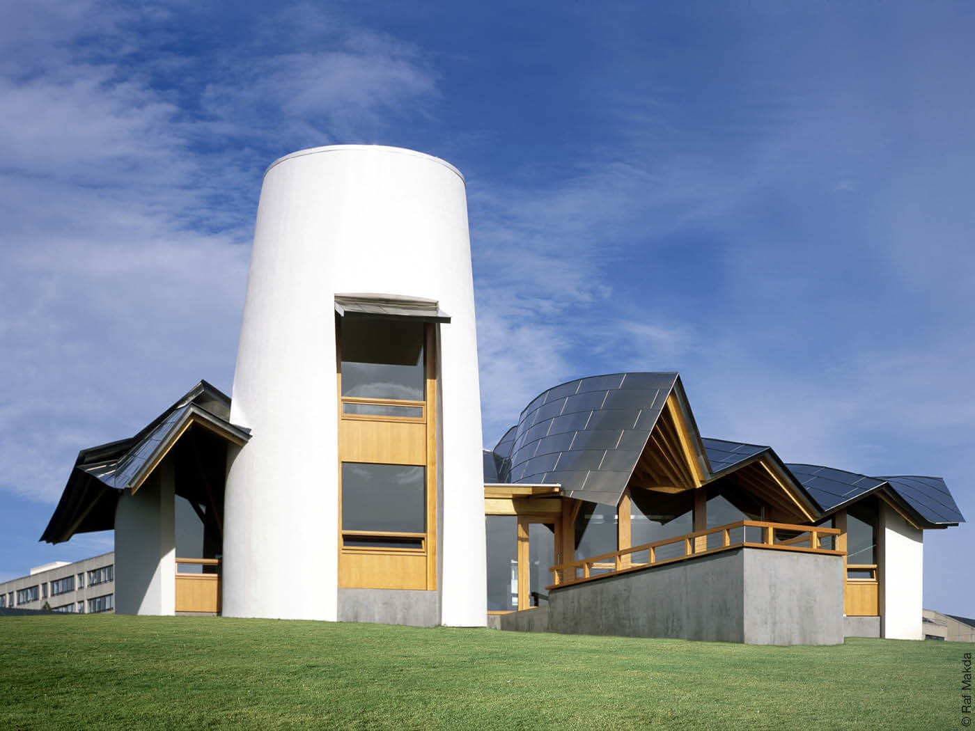 Maggie's Dundee, Frank Gehry