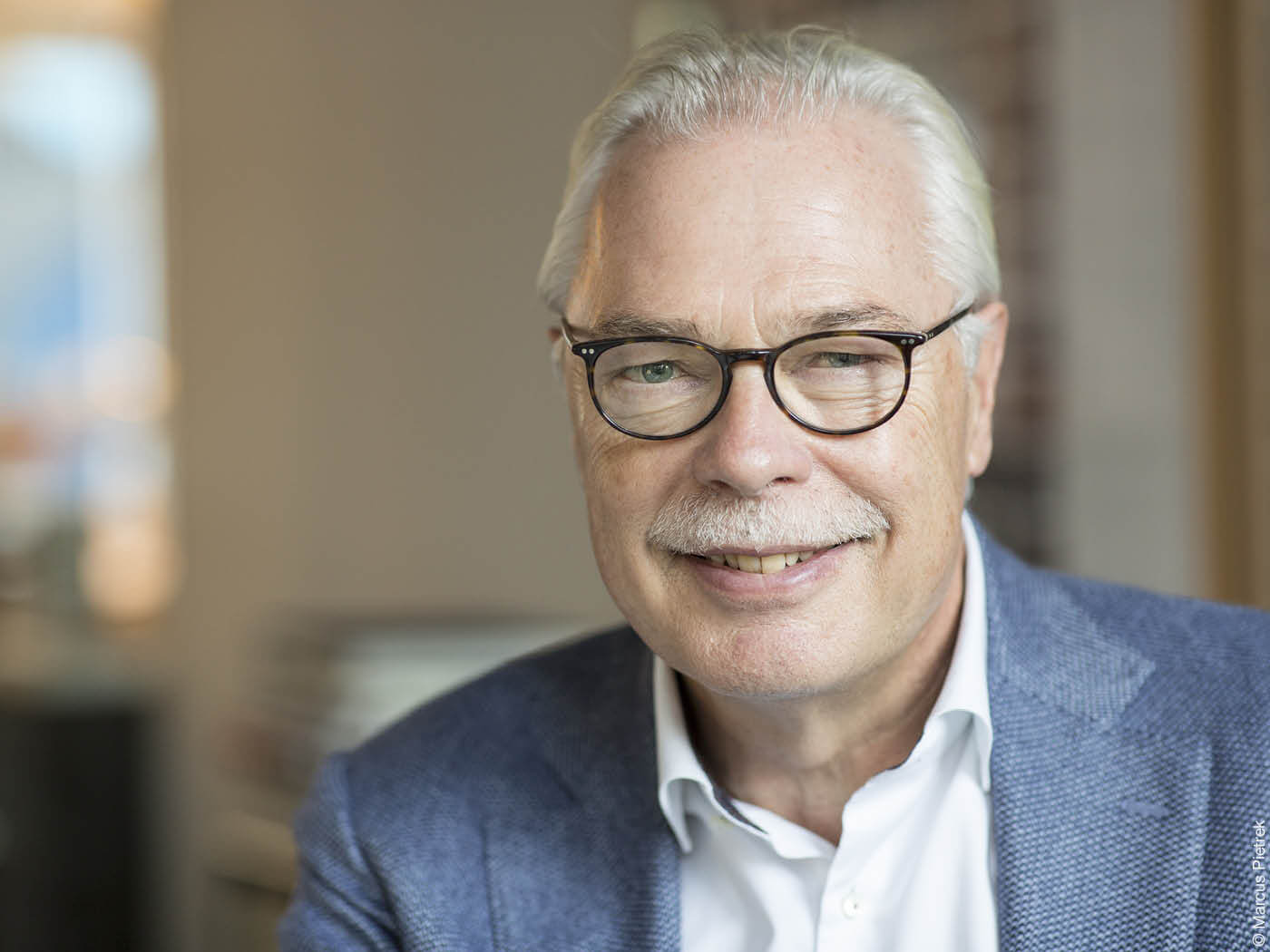 Prof. Dieter Schmoll