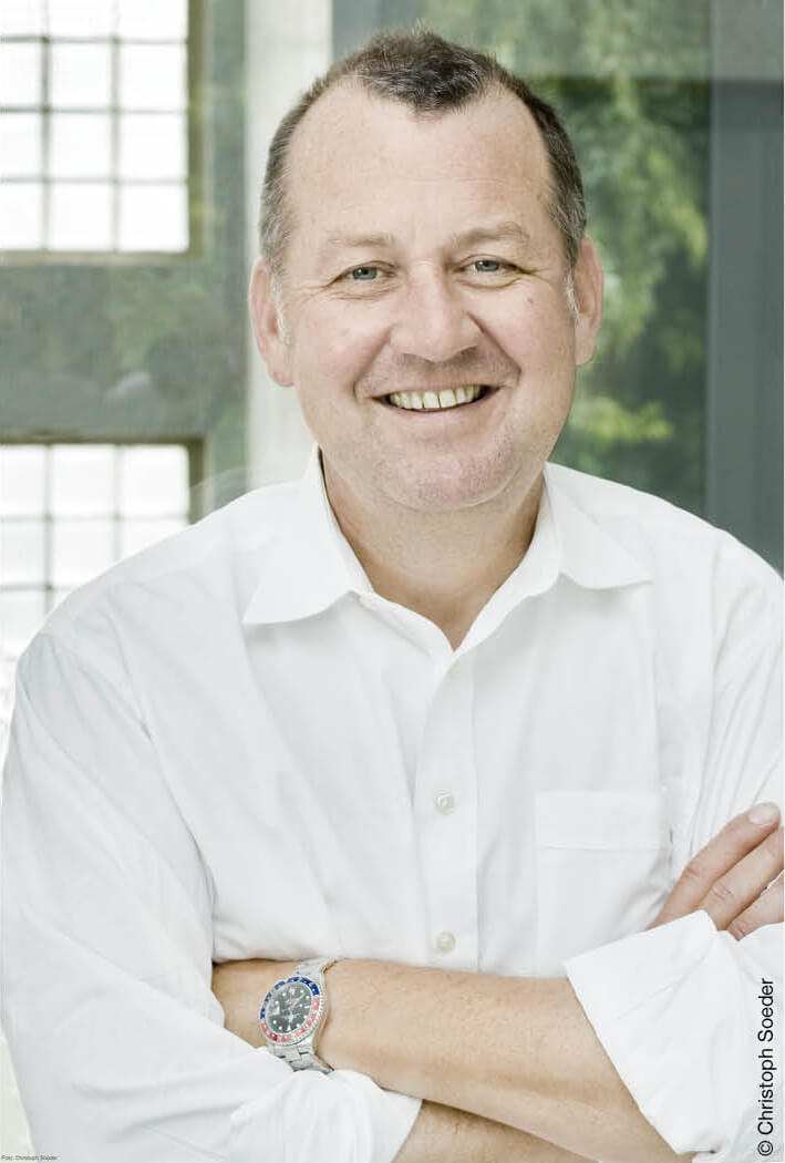 Porträt Stefan Behnisch