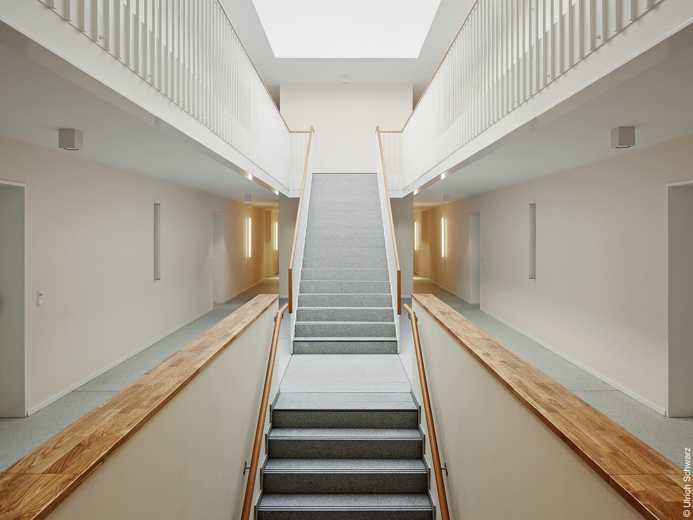 Atrium mit Treppe