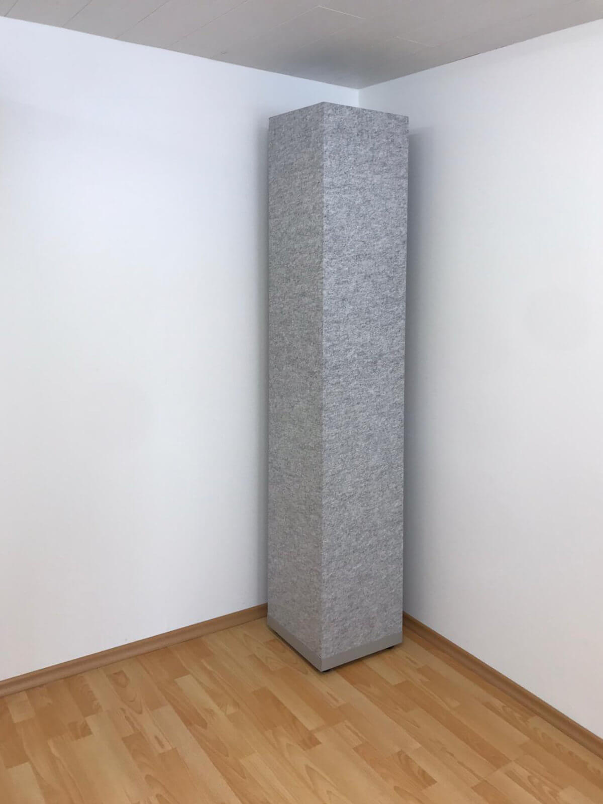 Element für Raumakustik im Büro