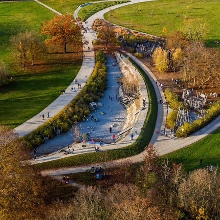 Der Augsburger Westpark aus der Vogelperspektive