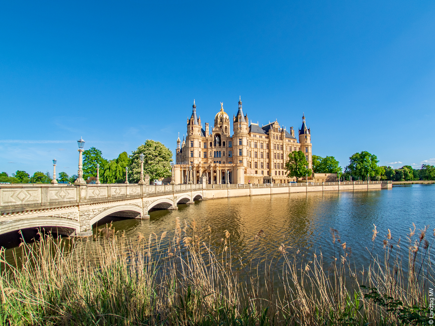 Das Schweriner Schloss am See