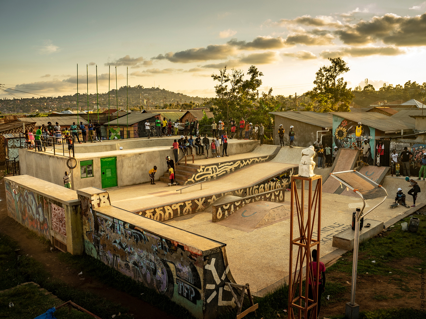 Das Foto zeigt die Anlage des Skate- und Bikeparks im ugandischen Kampala.