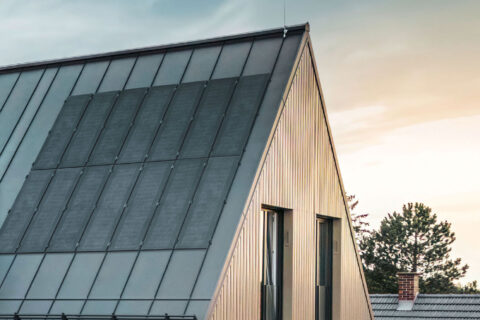 SOLARMODUL FÜR STEHFALZSYSTEM