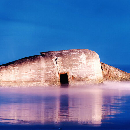 Bunker des Atlantikwalls im Wasser