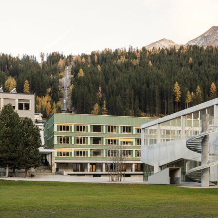 Schulgebäude in Davos