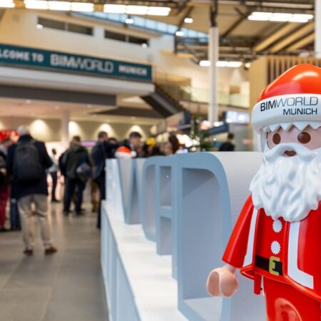 Weihnachtsmann auf der BIM WORLD MUNICH